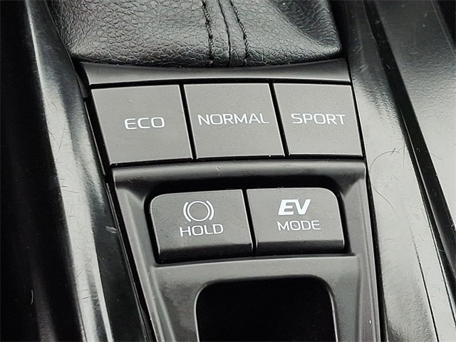 Thumbnail: 2025 Toyota Camry - 22