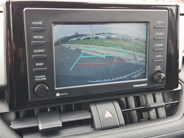 Thumbnail: 2022 Toyota RAV4 - 18