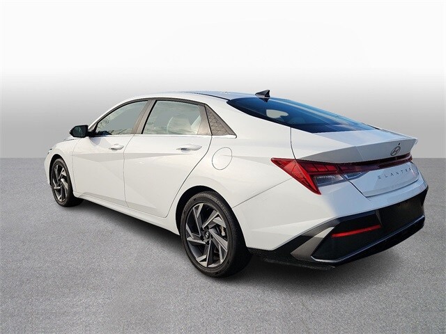 Thumbnail: 2025 Hyundai Elantra - 6