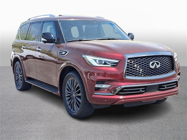 Thumbnail: 2023 INFINITI QX80 - 3
