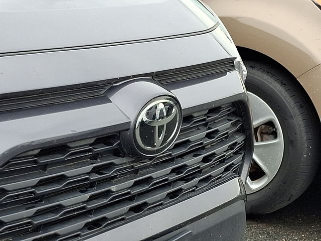 Thumbnail: 2025 Toyota RAV4 - 9