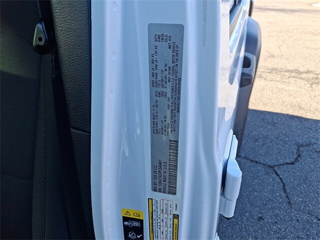 Thumbnail: 2023 Jeep Gladiator - 28