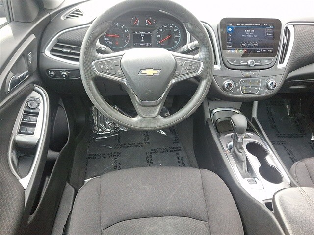 Thumbnail: 2024 Chevrolet Malibu - 11