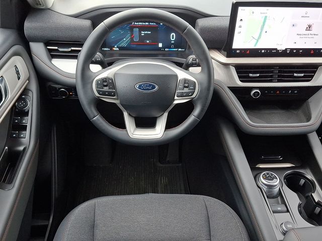 Thumbnail: 2025 Ford Explorer - 12