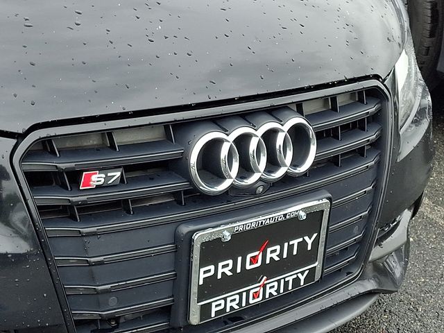 Thumbnail: 2015 Audi S7 - 9