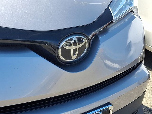 Thumbnail: 2019 Toyota C-HR - 10