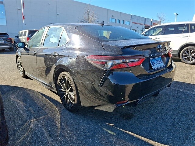 Thumbnail: 2024 Toyota Camry - 9