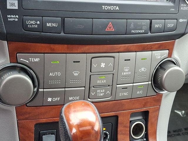 Thumbnail: 2008 Toyota Highlander - 18