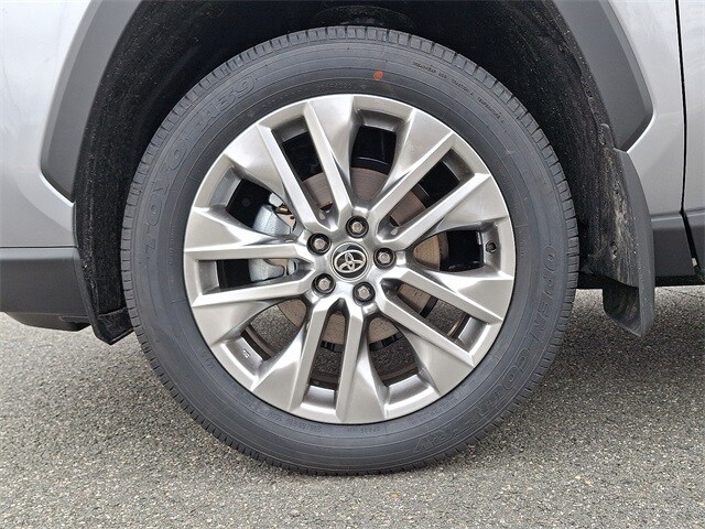 Thumbnail: 2025 Toyota RAV4 - 7