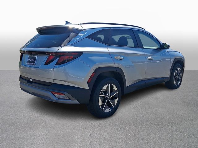 Thumbnail: 2025 Hyundai Tucson - 4