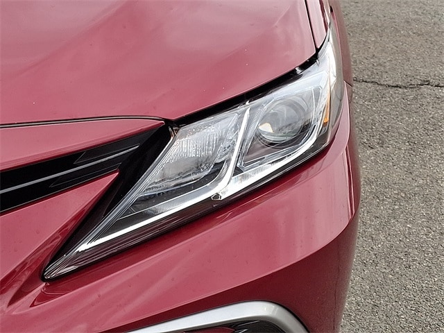 Thumbnail: 2021 Toyota Camry - 9