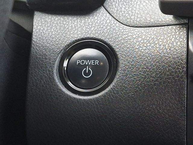 Thumbnail: 2025 Toyota Camry - 22