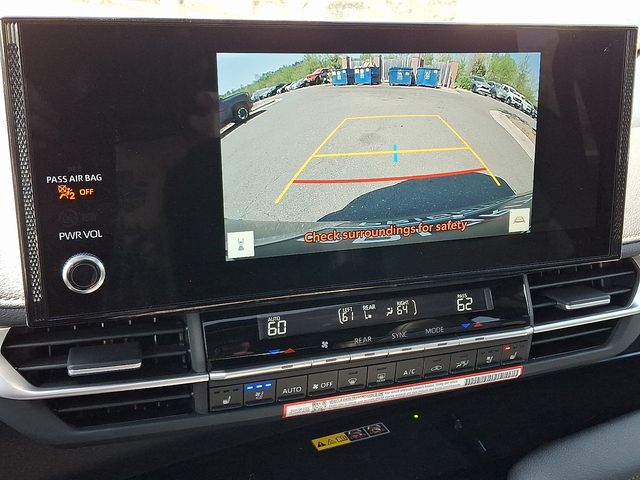 Thumbnail: 2026 Toyota Sienna - 16