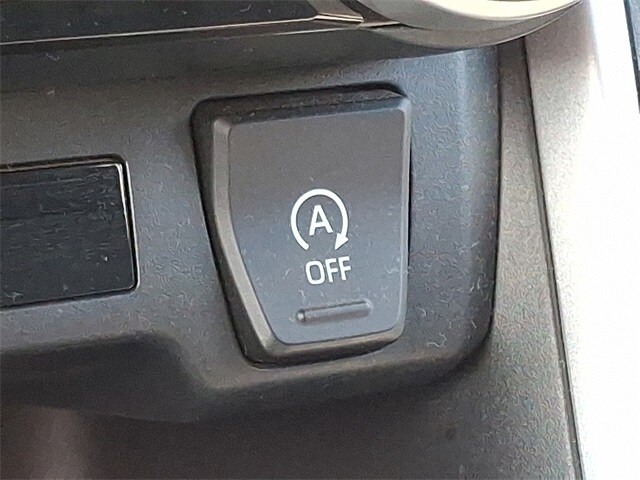 Thumbnail: 2023 Toyota RAV4 - 24