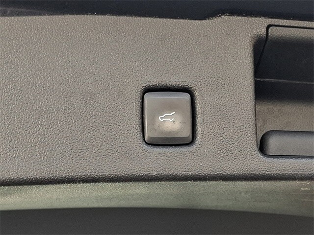 Thumbnail: 2022 Ford Escape - 28