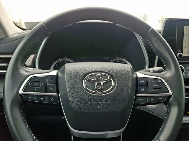 Thumbnail: 2024 Toyota Highlander - 21