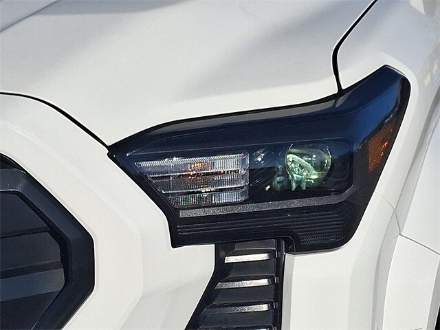 Thumbnail: 2025 Toyota Tacoma - 9