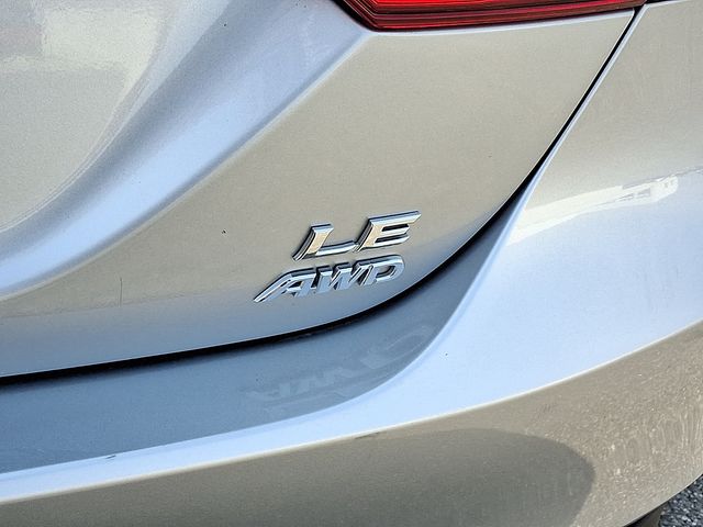 Thumbnail: 2023 Toyota Camry - 31