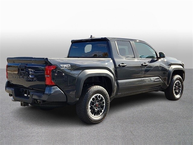 Thumbnail: 2025 Toyota Tacoma - 4