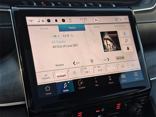 Thumbnail: 2024 Jeep Grand Cherokee - 17