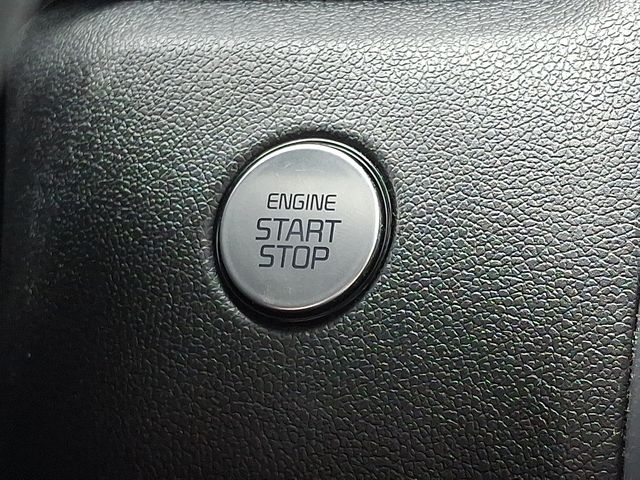 Thumbnail: 2023 Kia Sorento - 25