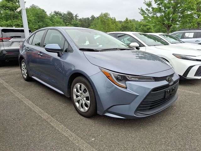 Thumbnail: 2024 Toyota Corolla - 3