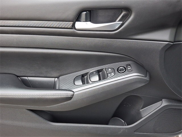 Thumbnail: 2024 Nissan Altima - 12