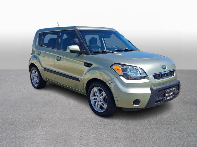 Thumbnail: 2010 Kia Soul - 3