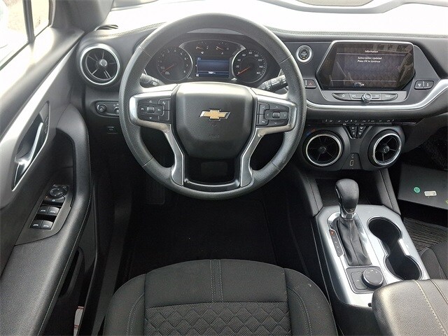 Thumbnail: 2022 Chevrolet Blazer - 11