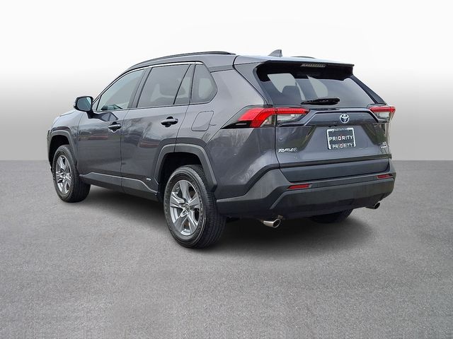 Thumbnail: 2022 Toyota RAV4 - 6