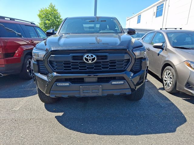 Thumbnail: 2024 Toyota Tacoma - 3
