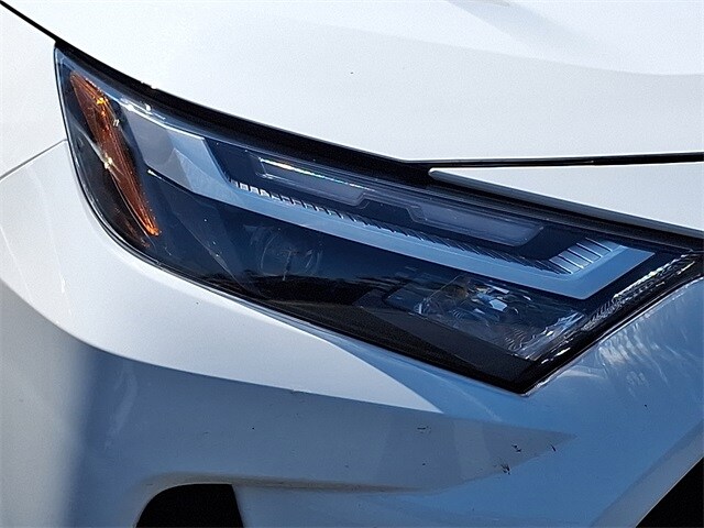 Thumbnail: 2024 Toyota RAV4 - 4