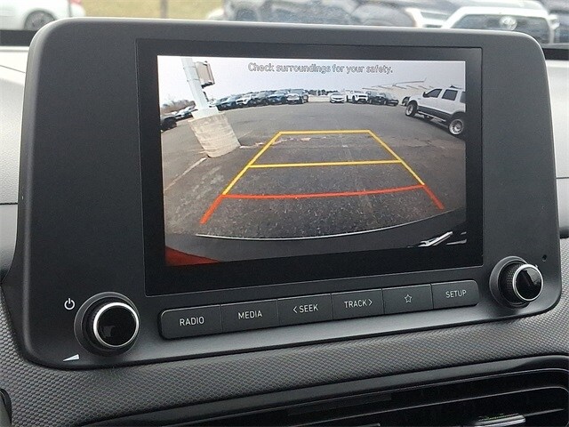 Thumbnail: 2022 Hyundai Kona - 18