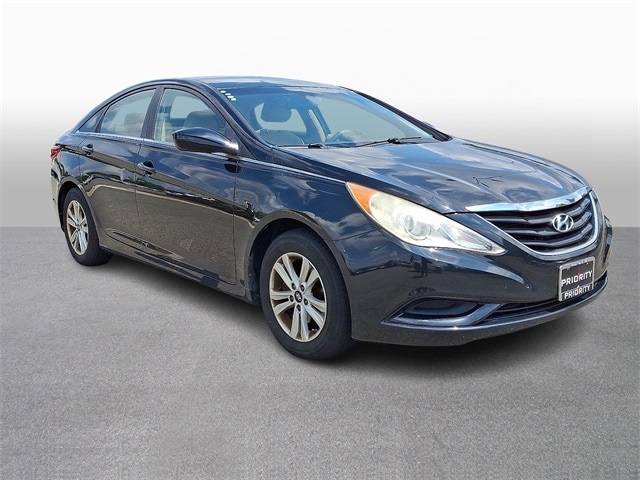 Thumbnail: 2011 Hyundai Sonata - 3