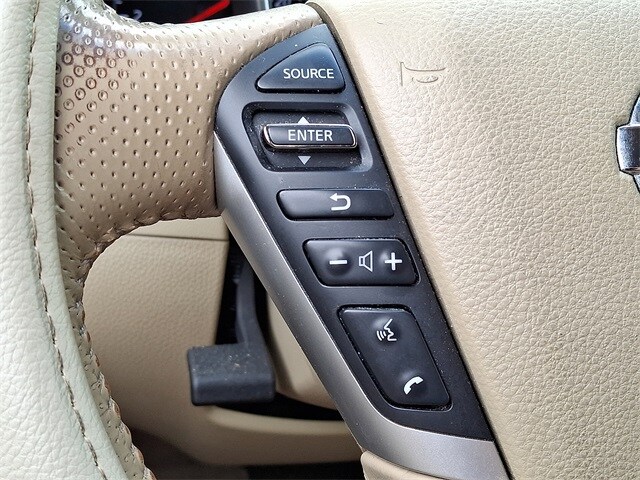 Thumbnail: 2013 Nissan Murano - 22