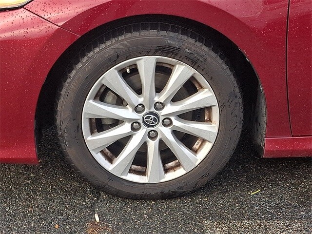 Thumbnail: 2018 Toyota Camry - 8