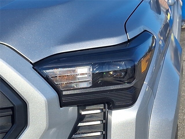 Thumbnail: 2025 Toyota Tacoma - 9