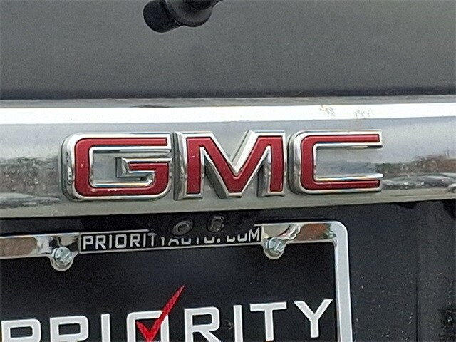 Thumbnail: 2023 GMC Acadia - 36