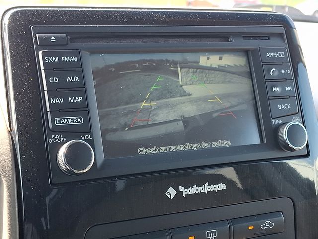 Thumbnail: 2015 Nissan Titan - 18