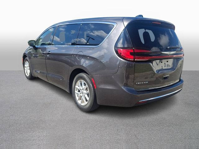 Thumbnail: 2023 Chrysler Pacifica - 6