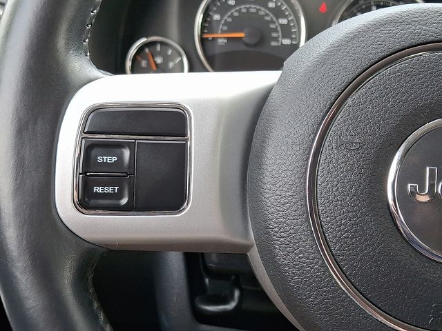 Thumbnail: 2016 Jeep Compass - 16