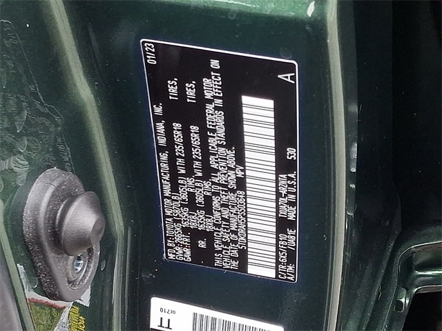 Thumbnail: 2023 Toyota Highlander - 29