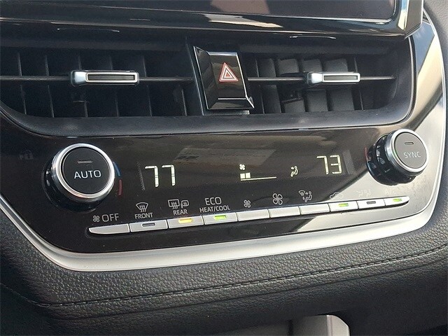 Thumbnail: 2024 Toyota Corolla Cross - 15