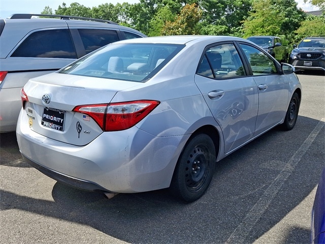Thumbnail: 2015 Toyota Corolla - 7