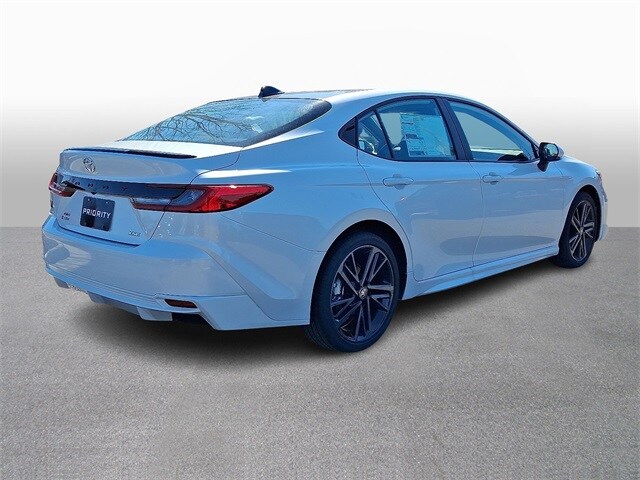 Thumbnail: 2026 Toyota Camry - 4