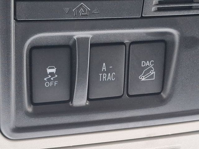 Thumbnail: 2024 Toyota 4Runner - 25