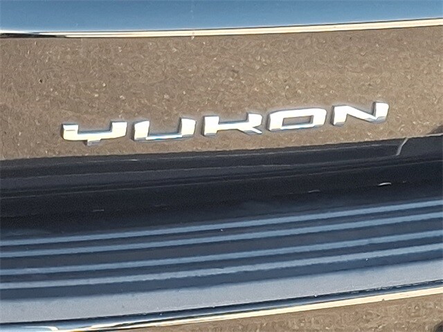 Thumbnail: 2021 GMC Yukon - 37