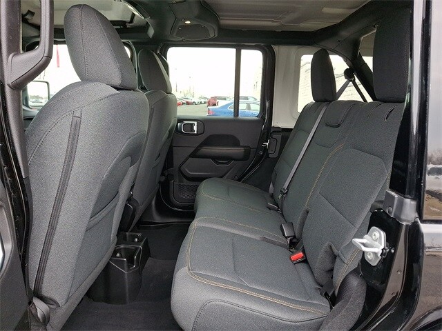 Thumbnail: 2025 Jeep Wrangler - 10