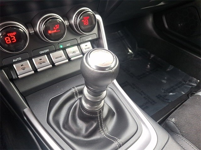 Thumbnail: 2023 Toyota GR86 - 14