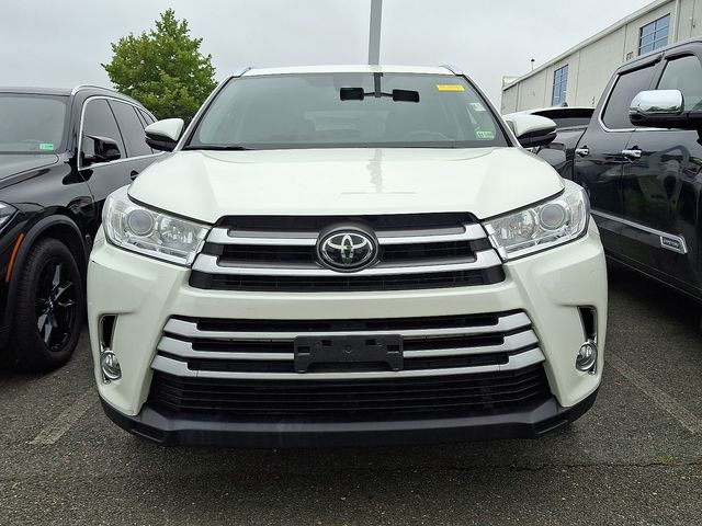 Thumbnail: 2019 Toyota Highlander - 2